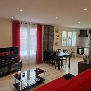Superbe 2 Pieces - Riviera Des Alpes - Parking Gratuit Appartement